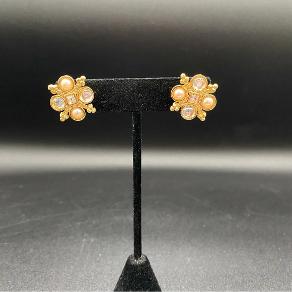 Dainty Faux Pearl and Gold Tone Stud Earrings pierced - Picture 4 of 11